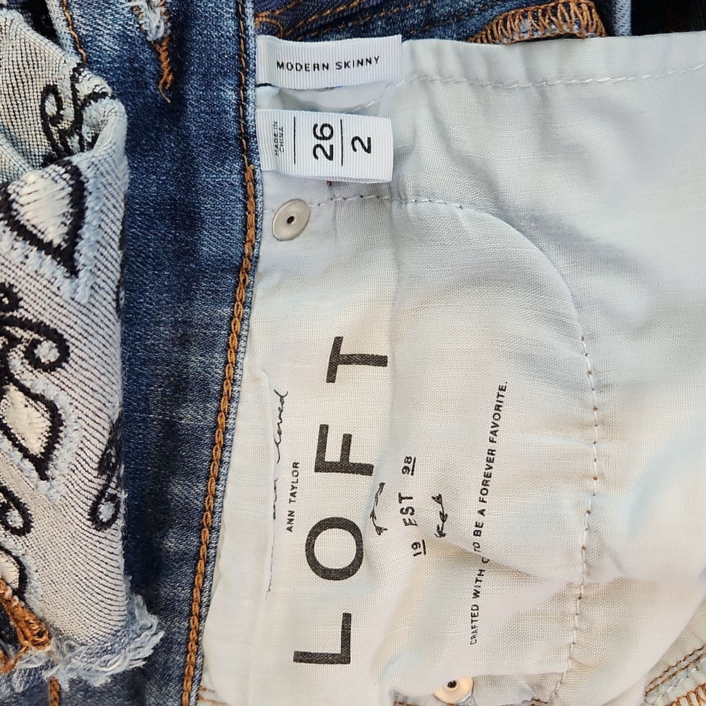 ANN Taylor LOFT Modern Skinny Ankle Crop Jeans Size 26/2 - Picture 15 of 16